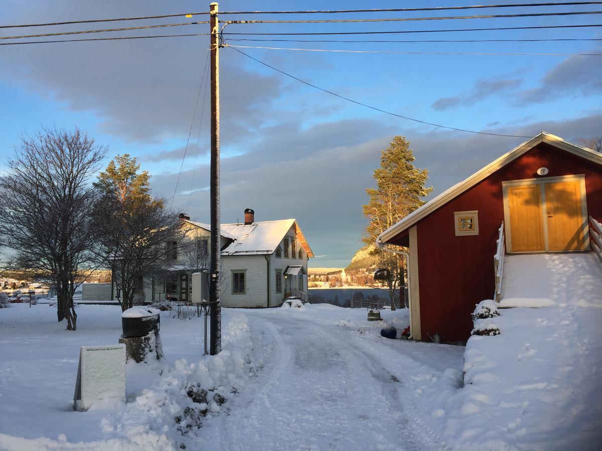 Hoeglunda Gard B&B Lantgard Skanderåsen エクステリア 写真