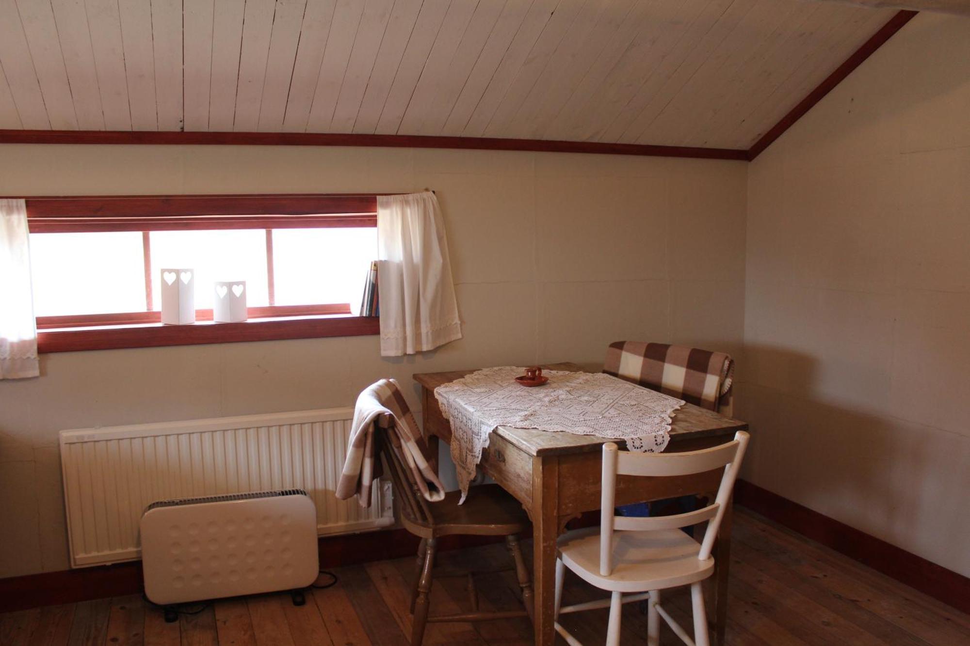 Hoeglunda Gard B&B Lantgard Skanderåsen エクステリア 写真